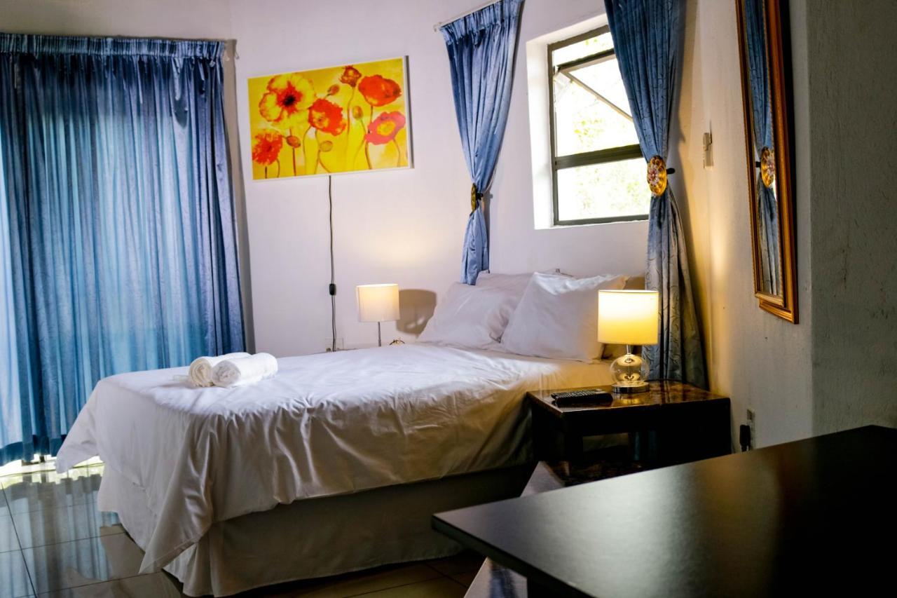 Nanisto Bush Lodge Марлот Парк Екстериор снимка