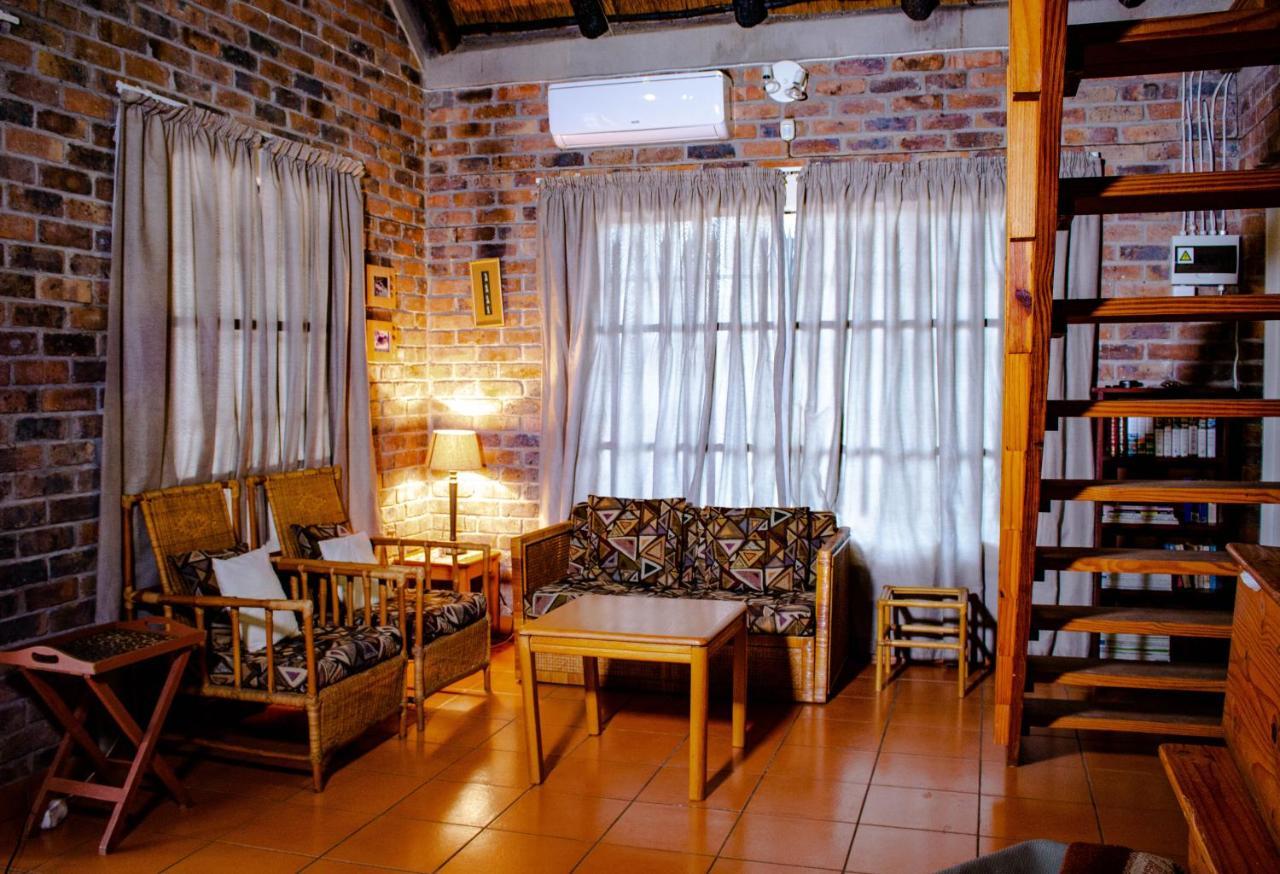 Nanisto Bush Lodge Марлот Парк Екстериор снимка